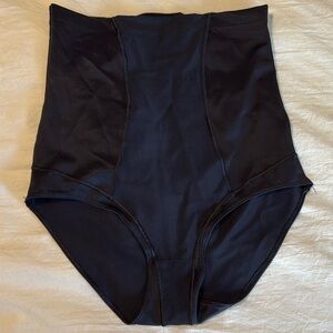 MARENA ME-221 Shape Curvy Fit High-Waist Pull On Tummy Control Shapewear Briefs